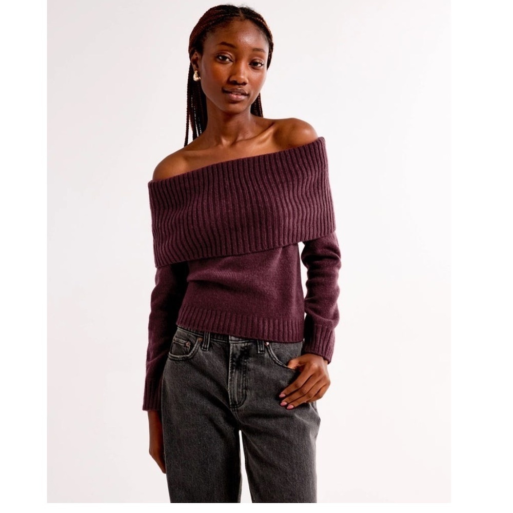 Abercrombie off the shoulder sweater maroon burgundy